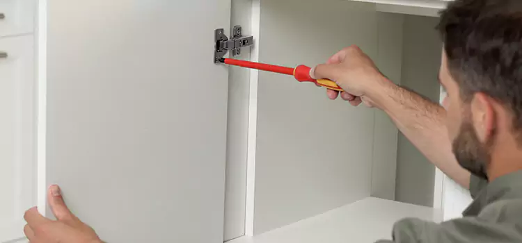 Screen Door Hinge Repair West Whittier-Los Nietos